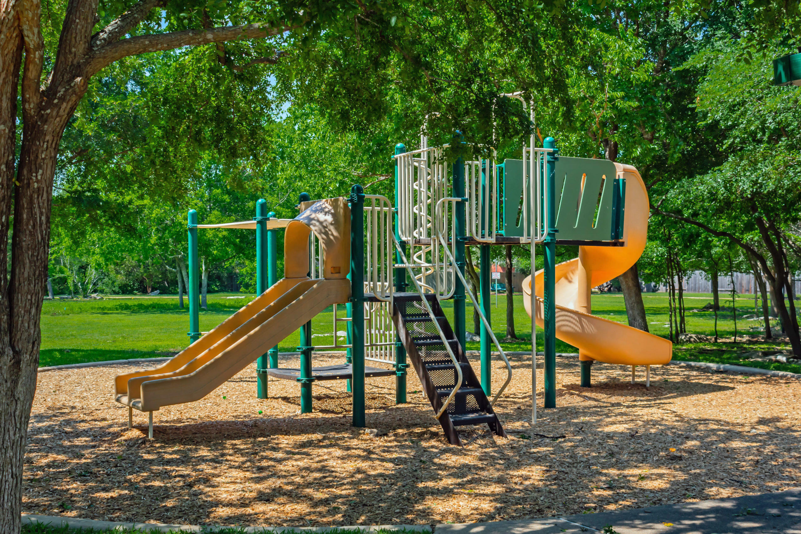 Picture of a playground in Friendly Oaks Park.