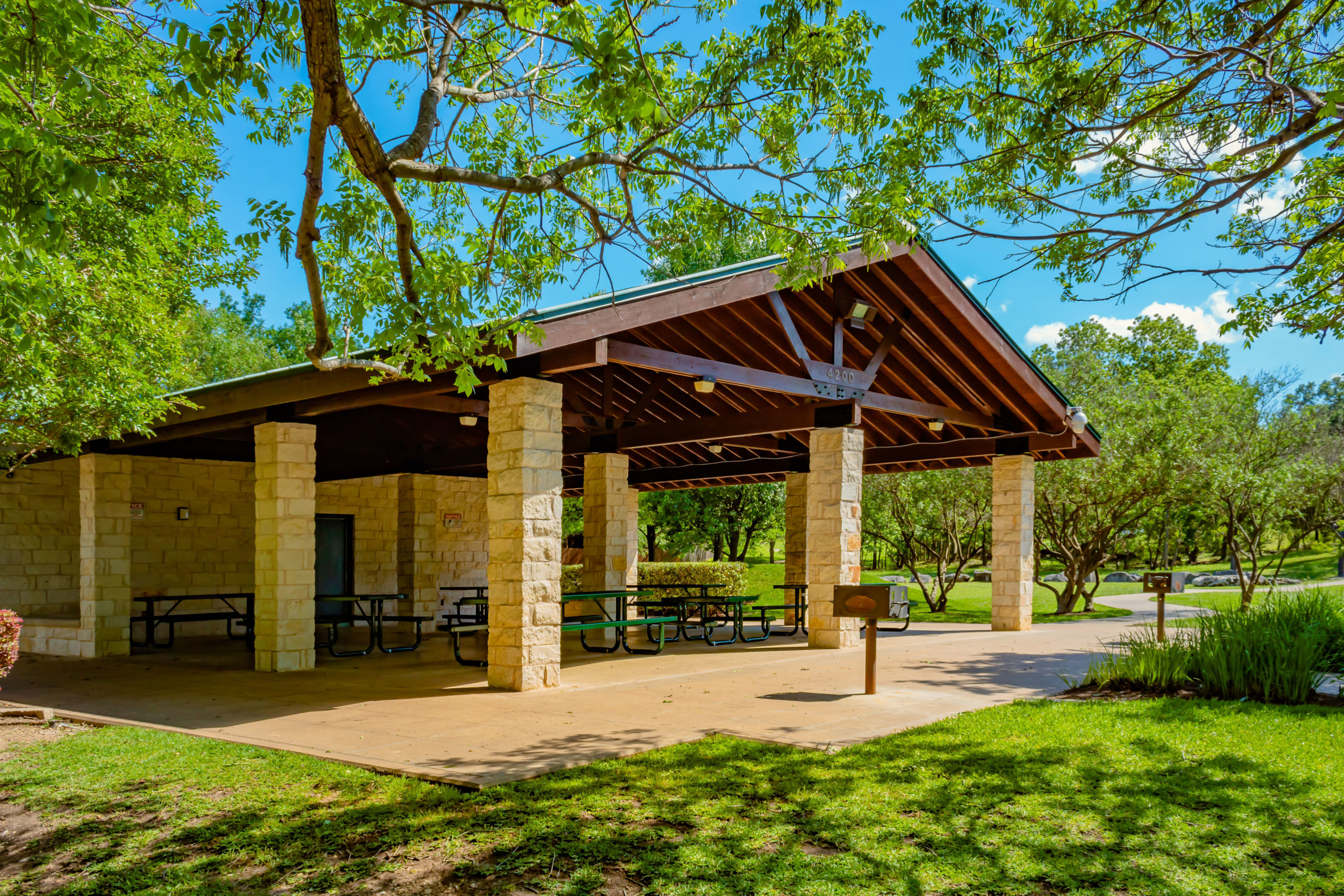 Picture of the covered pavilion and tables.