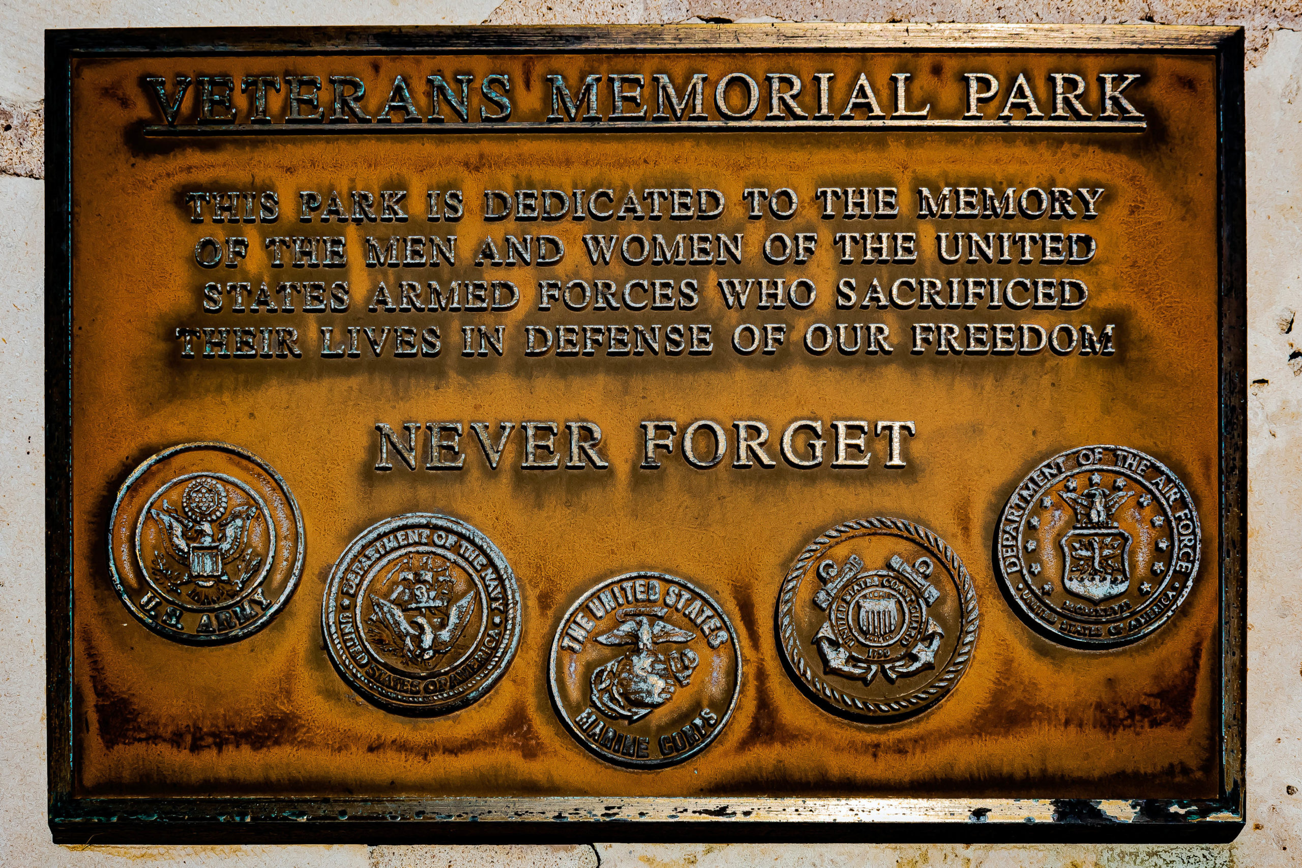 Picture of a dedication plaque for Veterans Park.